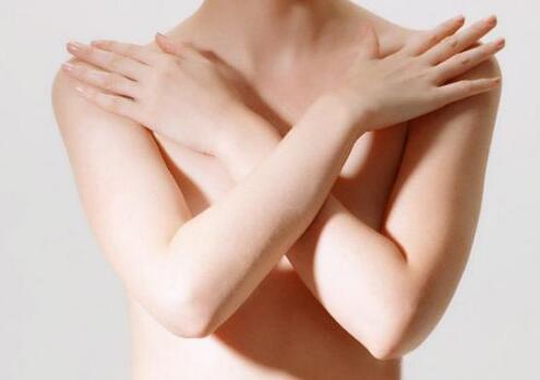 粉红120乳腺健康：为什么女性的乳头会变色？